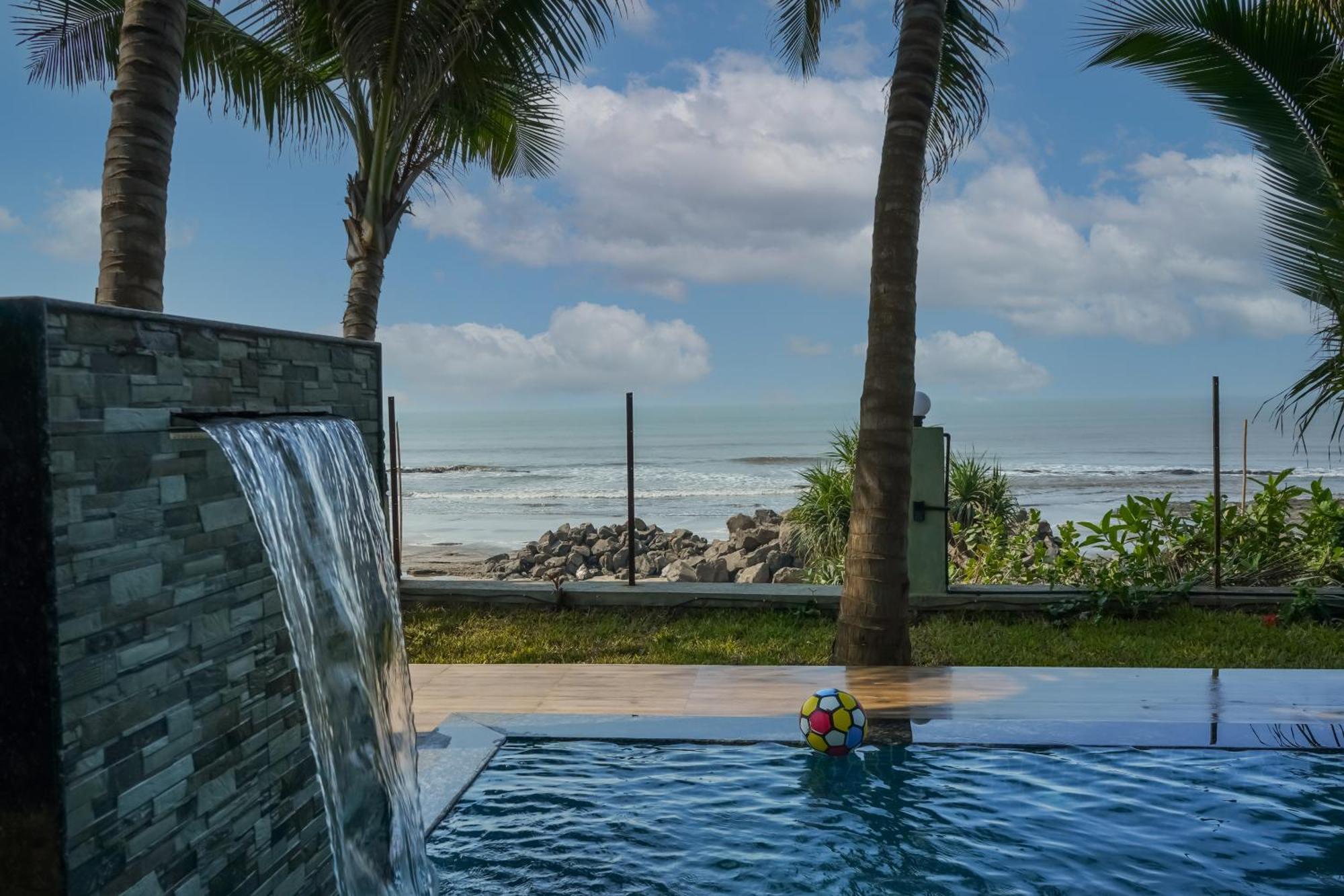 En Ocean Infinity Pool Villa Overlooking Sea ,Beach Touch Alībāg Exterior photo