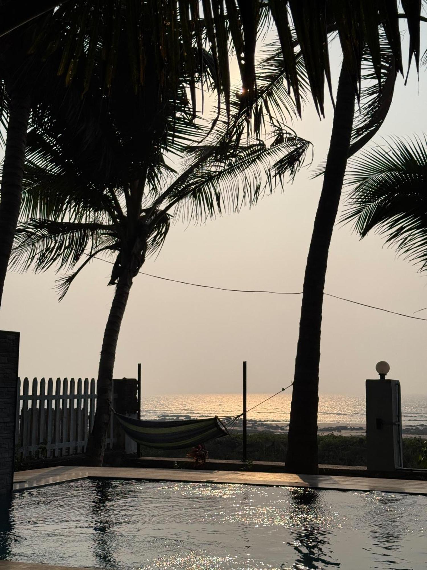En Ocean Infinity Pool Villa Overlooking Sea ,Beach Touch Alībāg Exterior photo