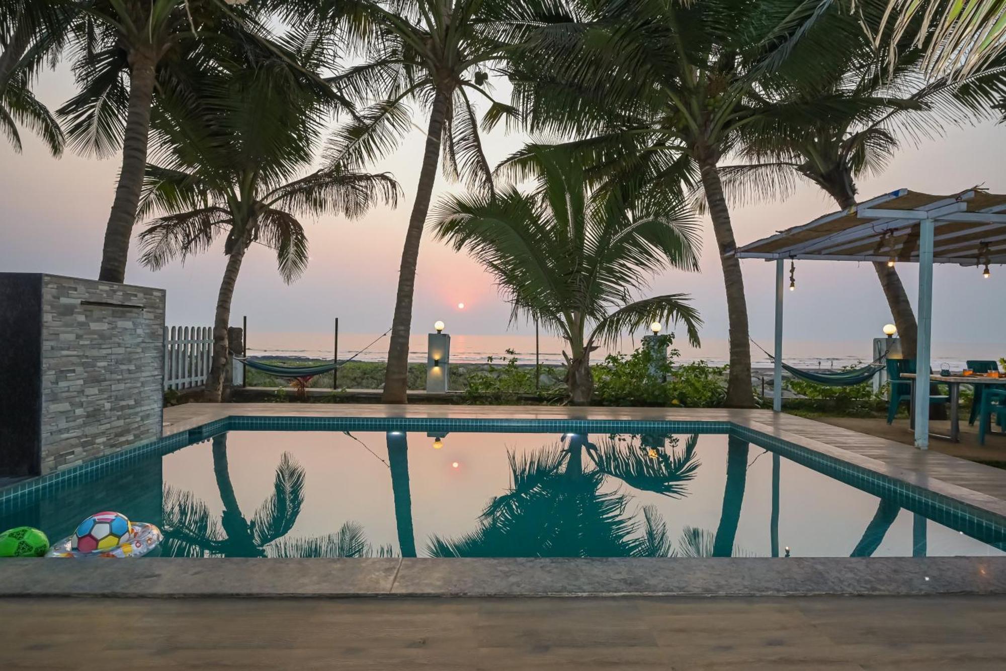 En Ocean Infinity Pool Villa Overlooking Sea ,Beach Touch Alībāg Exterior photo