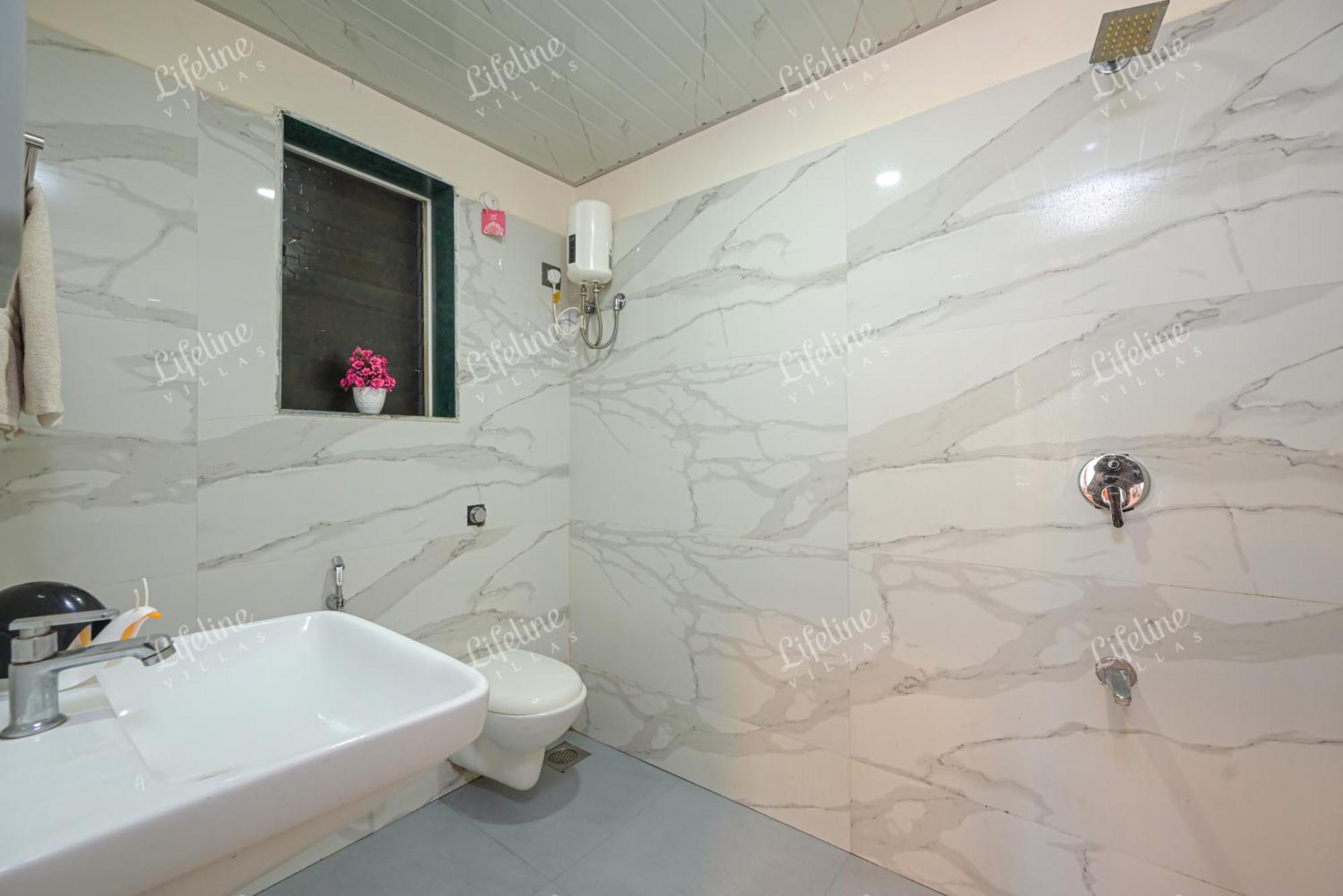 En Ocean Infinity Pool Villa Overlooking Sea ,Beach Touch Alībāg Exterior photo